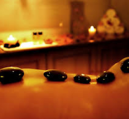 Massage body đá nóng 90'